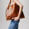 Baggy – Tote-väskor – Kalvskinn – Cuoio Baggy – Tote-väskor – Kalvskinn – Cuoio