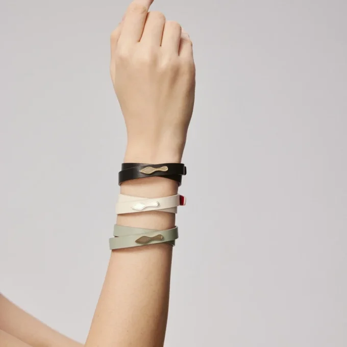 Bettina – Armband – Slät kalvskinn – Haiiro Bettina – Armband – Slät kalvskinn – Haiiro