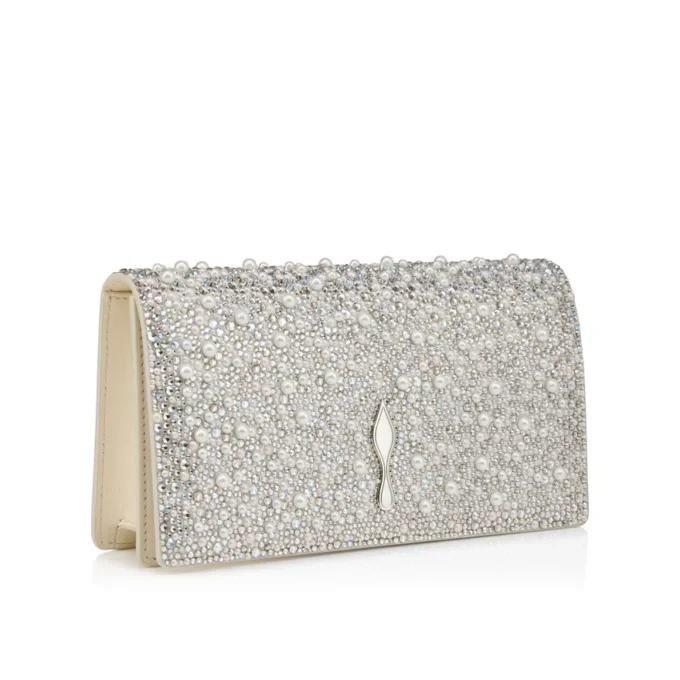 Bettina – Clutch – Mocka, strass och pärlor – Silver